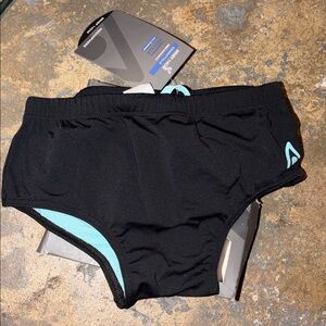 NWT AQUA SPHERE Micheal Phelps Swim Brief 30
Black blue shorts